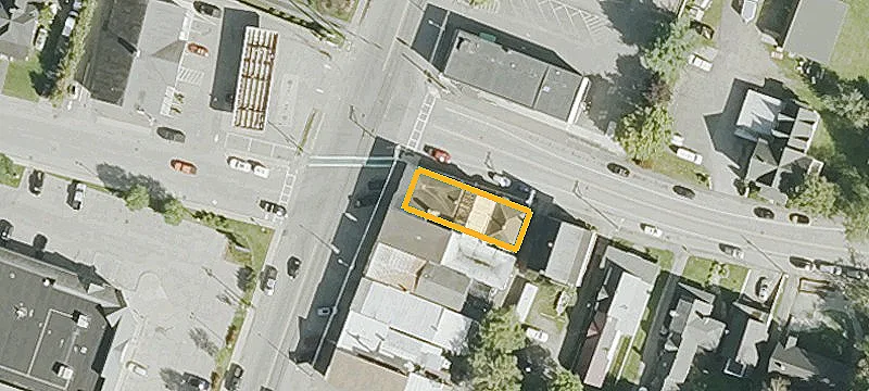 102 Main St