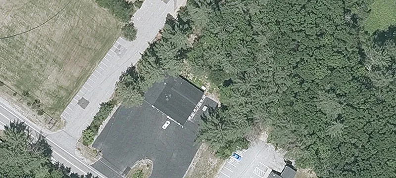 1828 Main St
