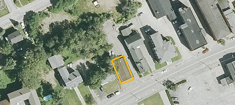 17 Central St