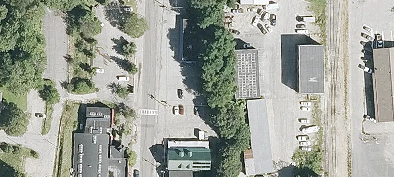 33 Main St