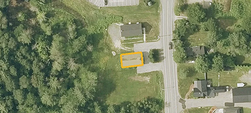 594 Main St