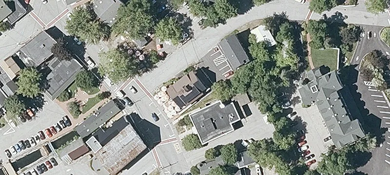 72 Main St