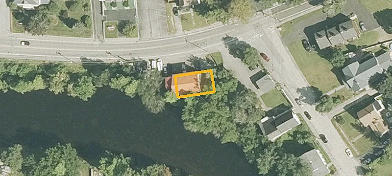39 Amherst St