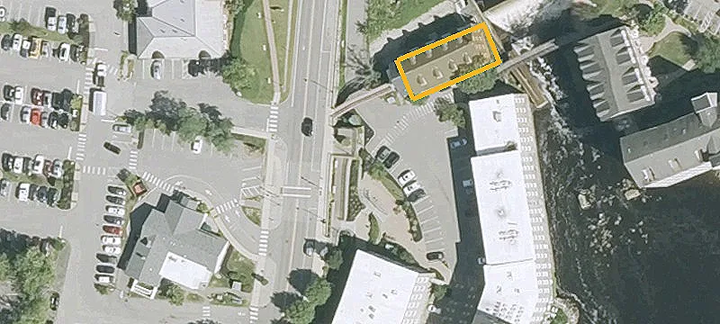57 Main St