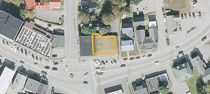 255 Main St