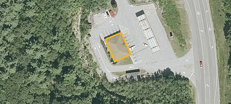 24 Allenstown Rd