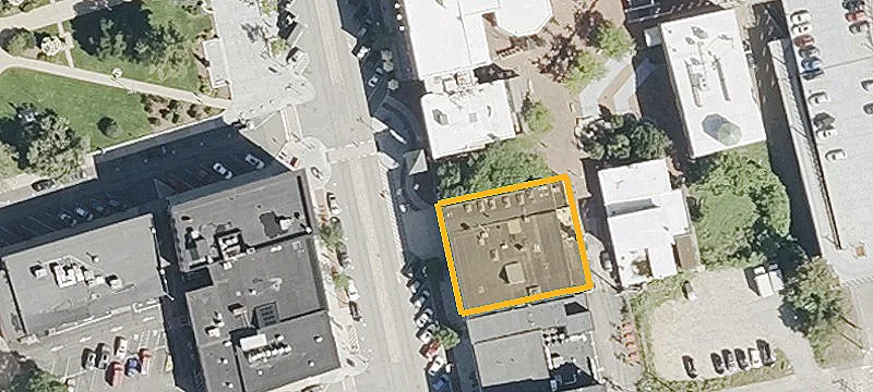 100 Main St