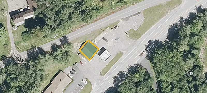 614 Laconia Rd