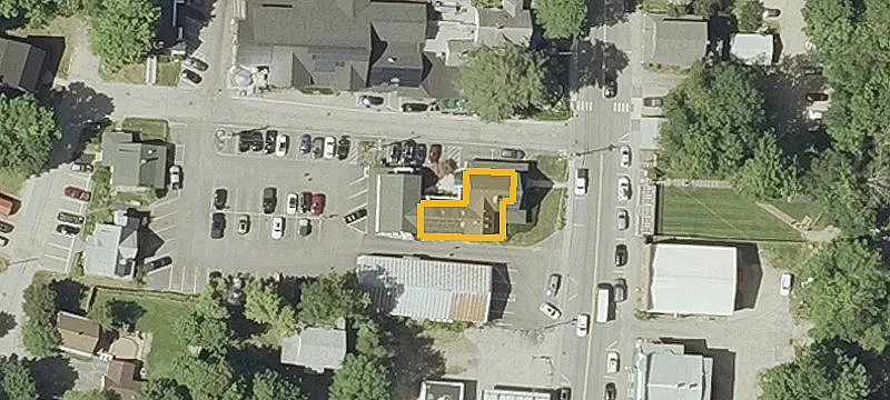 127 Main St