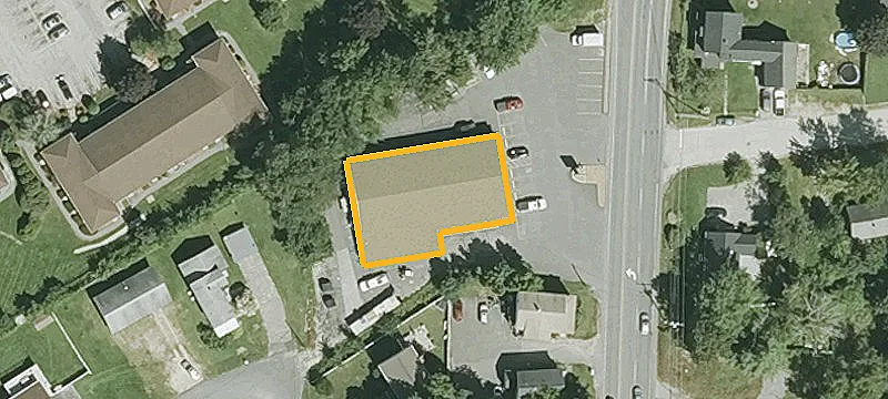 114 Derry St