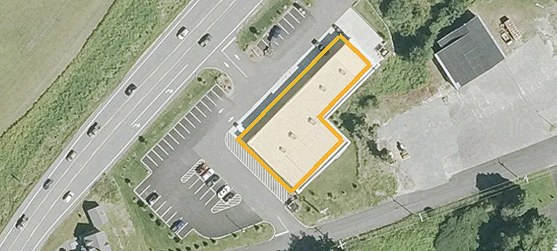 151 Calef Hwy