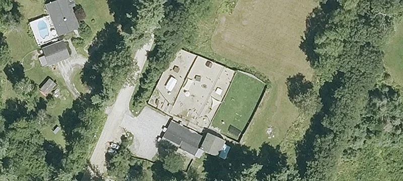 12 Donovan Rd