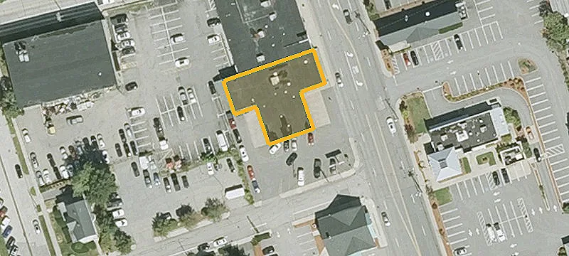 293 Main St
