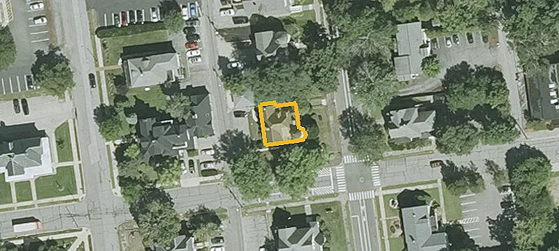 36 Salmon St