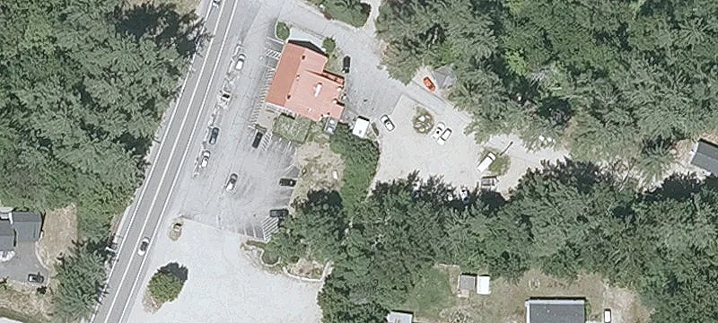 621 White Mtn Hwy