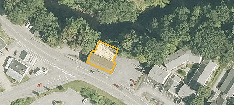 318 Nashua St