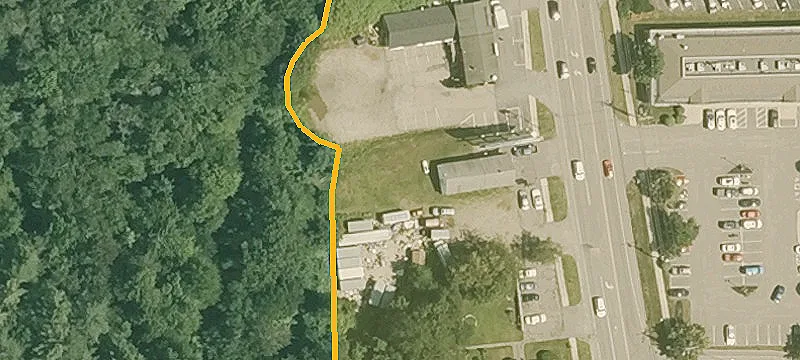 886 Lafayette Rd