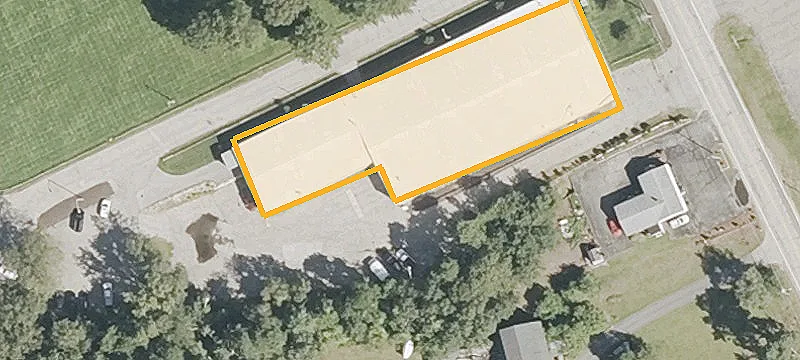 106 Airport Rd