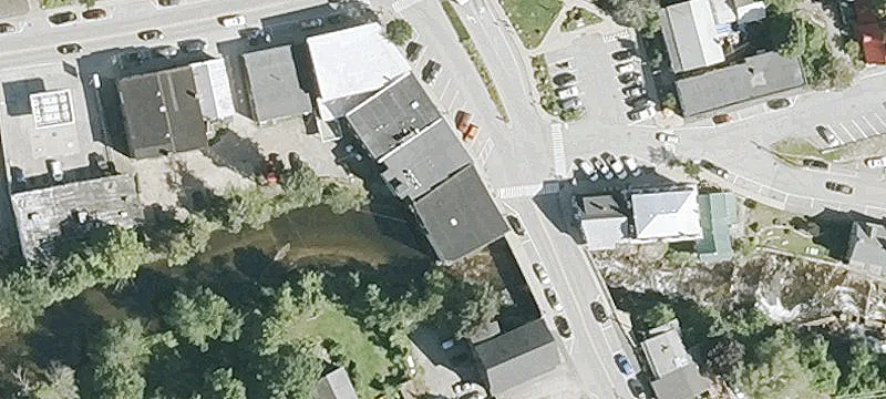 16 Central Sq