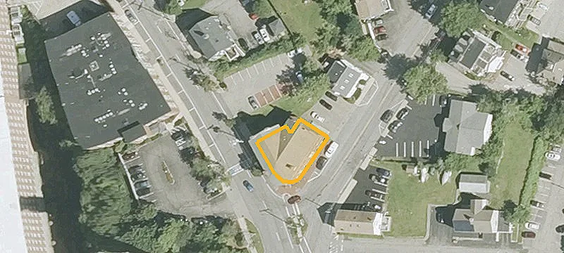 33 Main St
