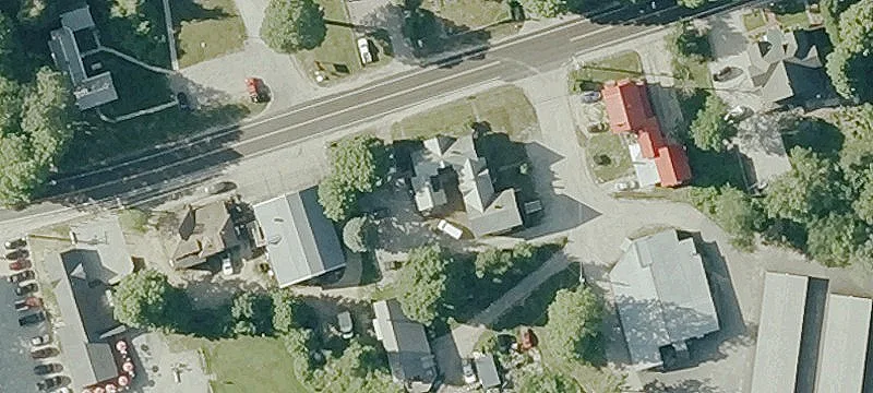 112 Main St