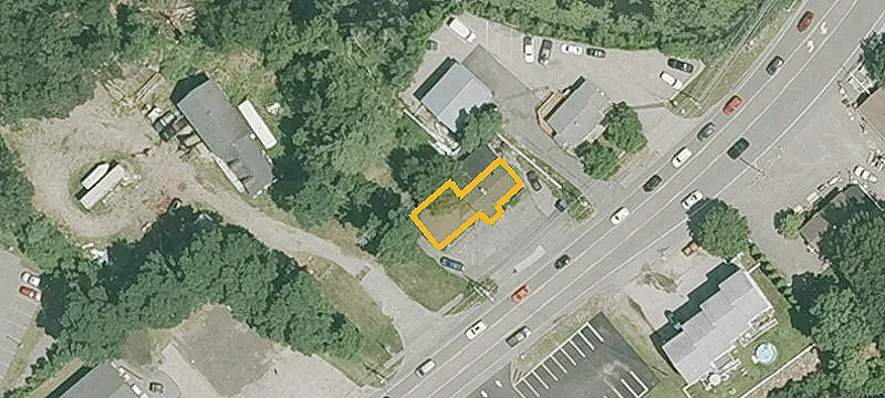 185 Lafayette Rd