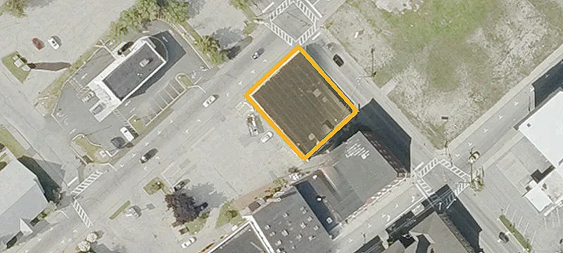 200 Pleasant St