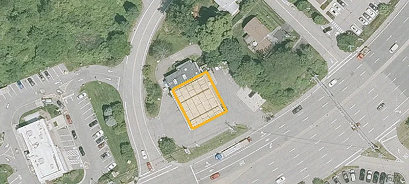 150 Portsmouth Ave