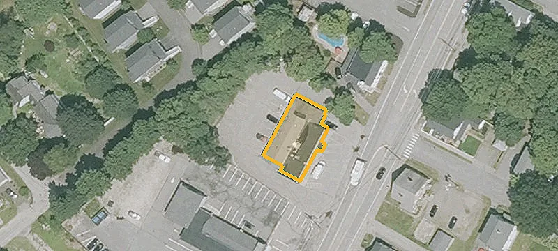 40 Portsmouth Ave