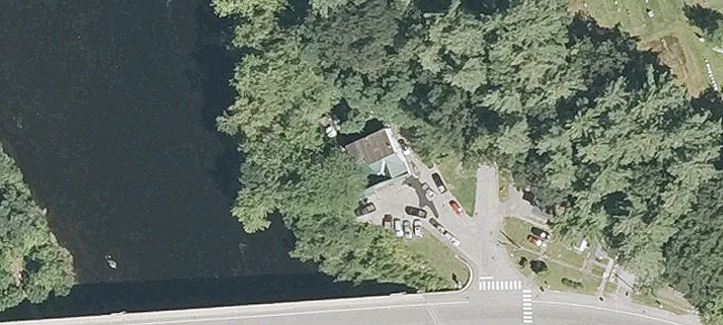 32 Central St