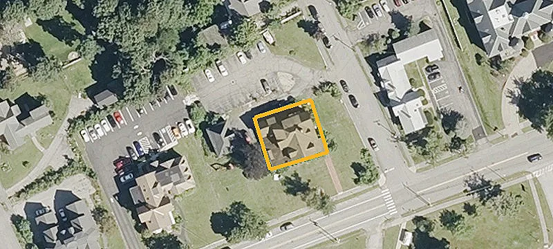 104 Pleasant St