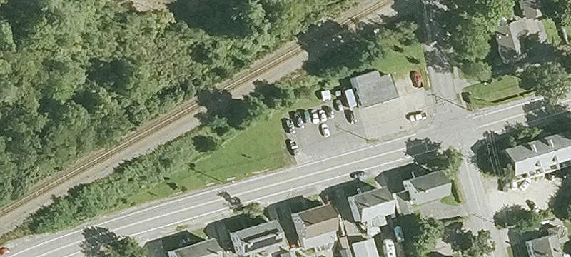 640 Main St