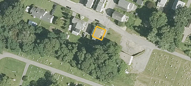 31-33 Pne St
