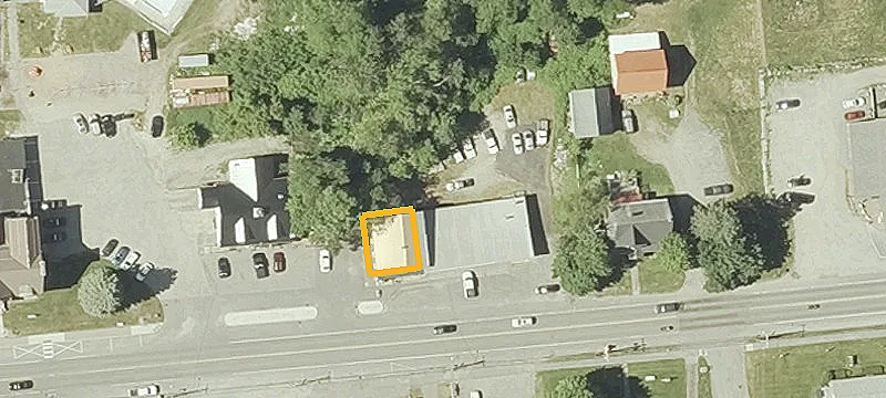 2165 Main St