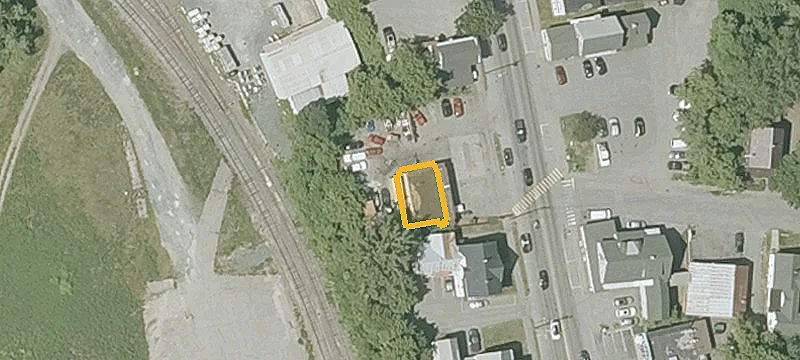 25 Main St