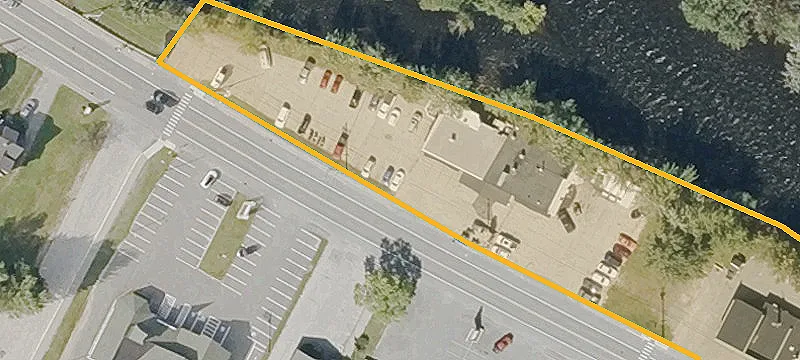 160 Main St