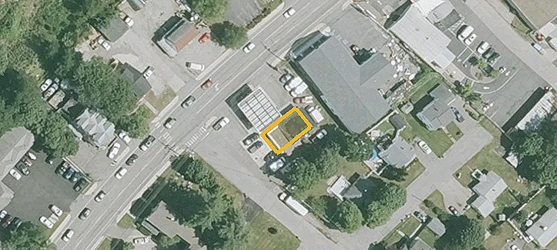 567 Lafayette Rd