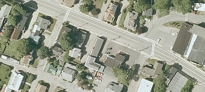 186 Main St