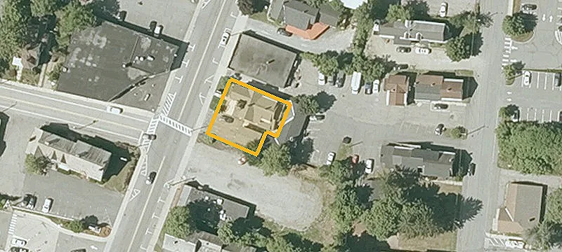 96 Pleasant St