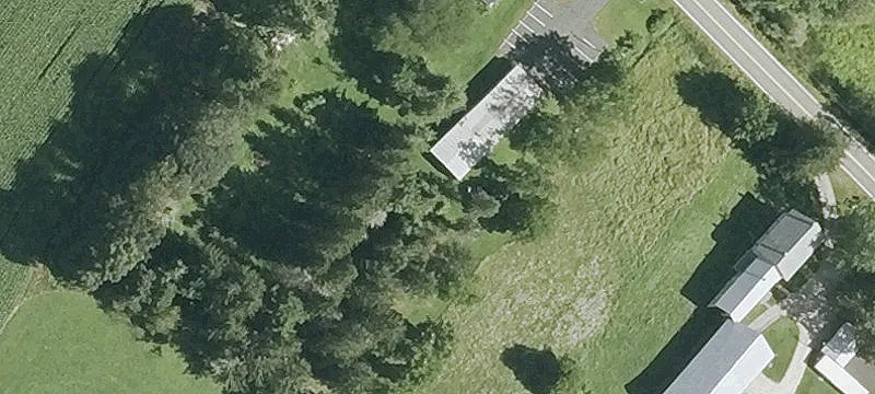 663 Pickering Rd