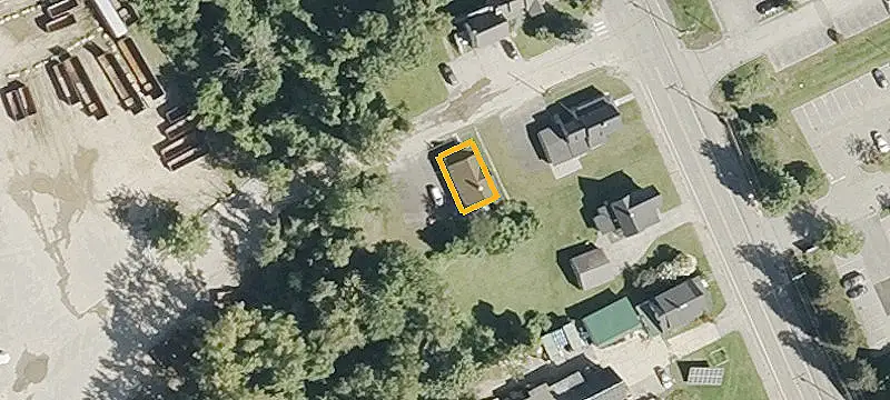 1 Poplar Ave