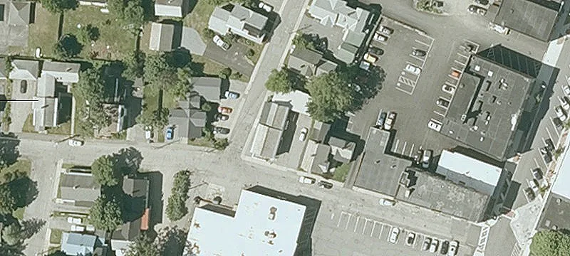 17 School St