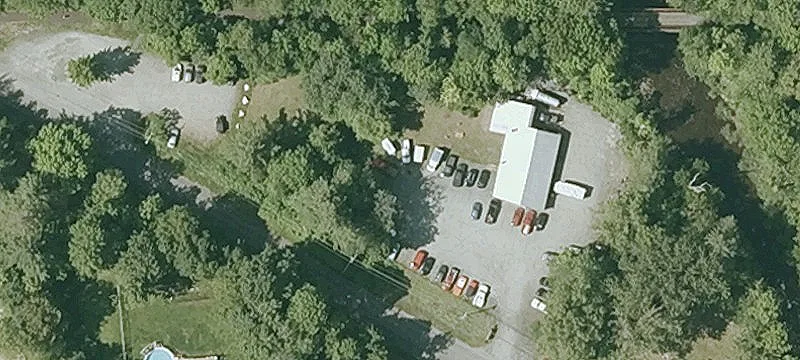 39 Riverside Dr