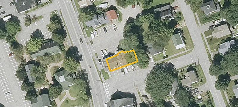 385 Un Ave