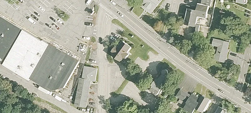 335 Nashua St