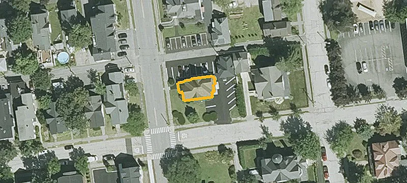 689 Un St, Unit 2