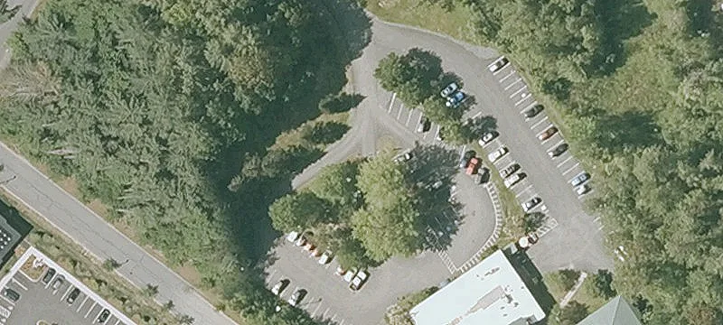 24 Old Etna Rd