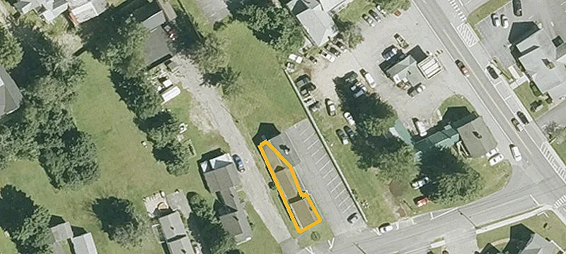 12 School St