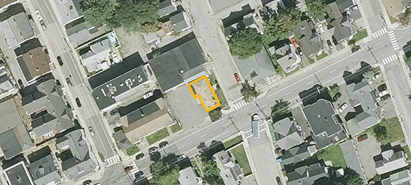 85 Ash St