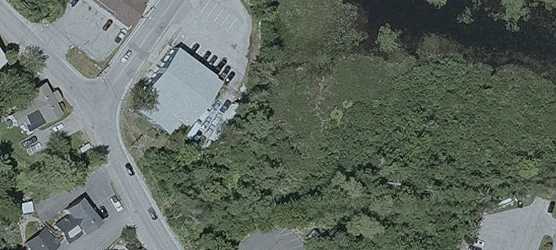 1 Bay St